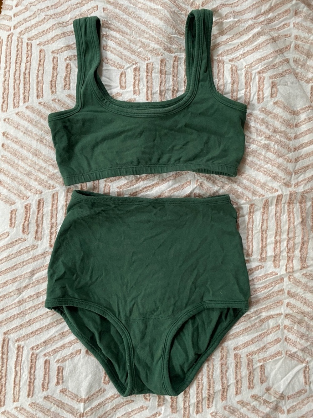 ARQ Bra & Panties Set in Evergreen - Size Small/Medium